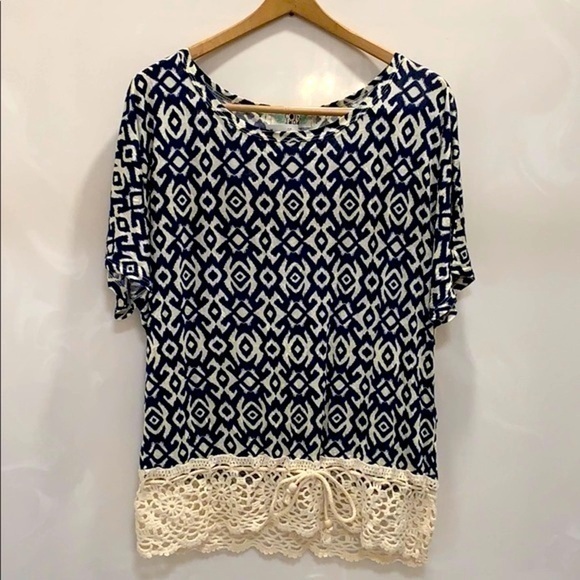 Coin 1804 Tops - Crotchet Lace Detail Print Top